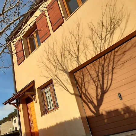 3 Faces Ideal Famille Chalet *
