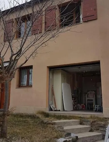 3 Faces Ideal Famille Alpesi faház Formiguères